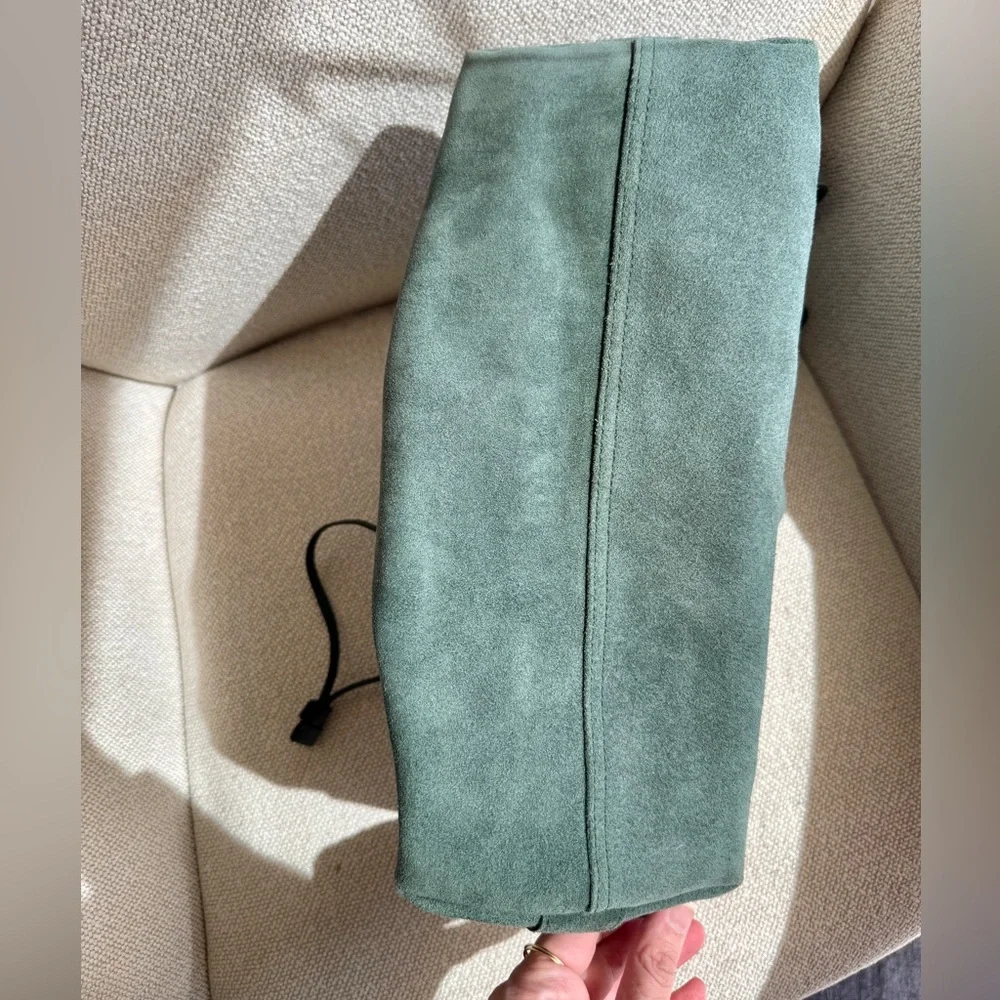 NWT! | MADEWELL The Drawstring Shoulder Bag in Architect Green Suede - Picture 10 of 13